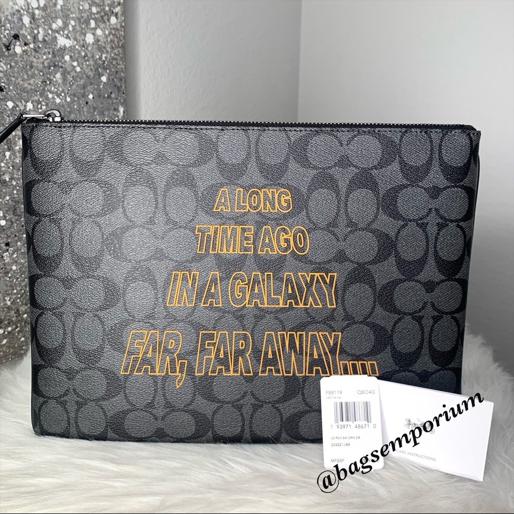 Coach x Star Wars Large Pouch - Picture 4 of 4